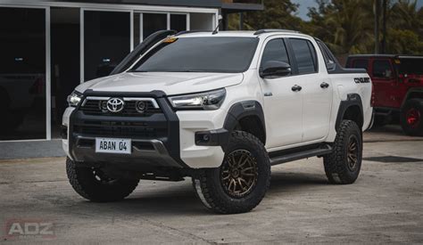 Toyota Hilux White Fuel Off Road Rebel D Wheel Front