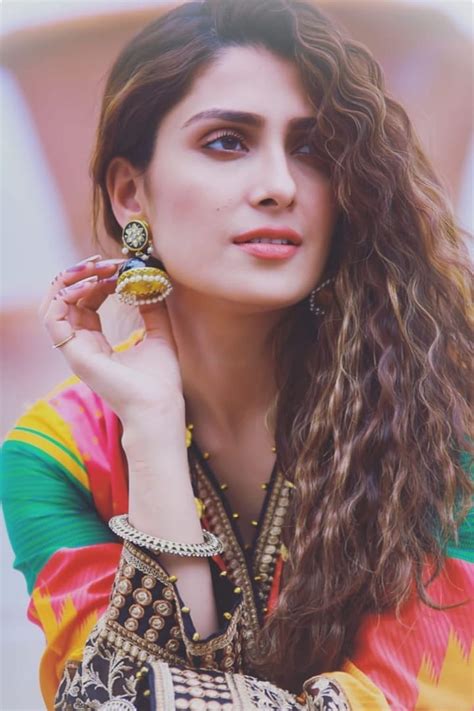 Ayeza Khan Pakistani Most Beautiful Actress Hot Model