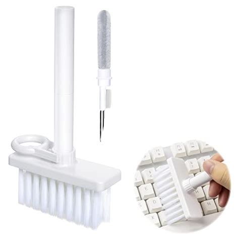 7 Best Keyboard Cleaning Kit [2022]