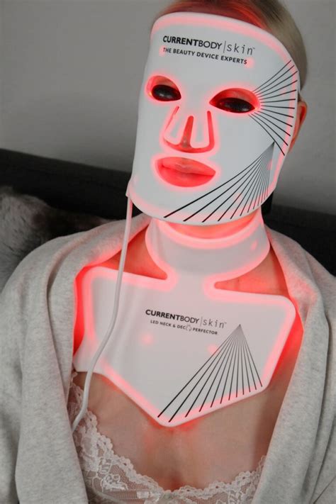 CurrentBody Skin LED Lichttherapie Maske Erfahrungen LED Maske