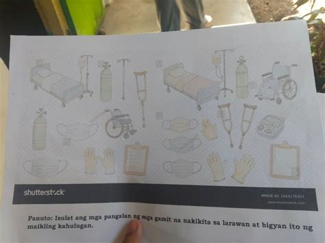 panuto isulat ang mga pangalan ng mga gamit na nakikita sa larawan  bi