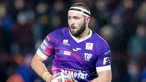 Thunder Move To Welcome Warrington Duo