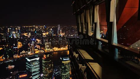 Night view of Shanghai editorial photo. Image of downtown - 102648726