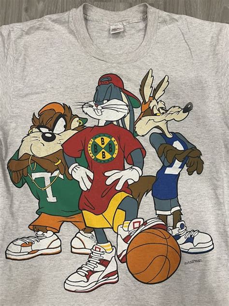 Vintage Looney tunes Basketball Graphic | Grailed