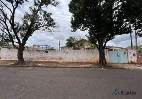 Casas 1 quarto à venda na Rua Pinheiro em Londrina Chaves na Mão