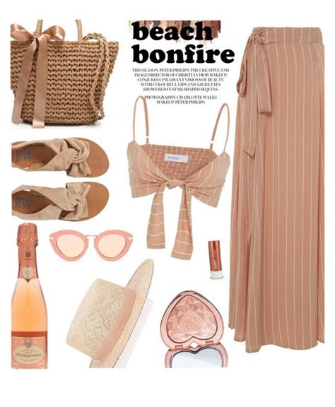 Beach Bonfire Outfit | Cute and Comfy Beach Attire