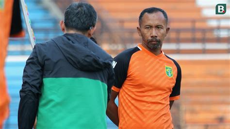 Lanjutkan Proses Lisensi AFP Pro Uston Nawawi Absen Dampingi Persebaya