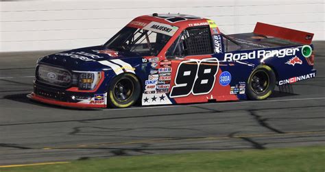 Ty Majeski Dominó En La Apertura De Los Playoffs De La Truck Series