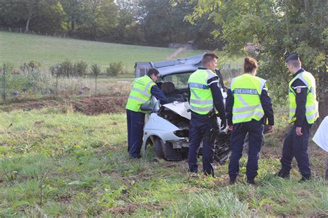 Sortie De Route En Sarthe Deux Hommes Sont Morts Dans L Accident