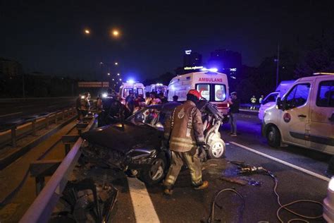 Tem Otoyolu Nda Meydana Gelen Trafik Kazas Nda Ki I Yaraland