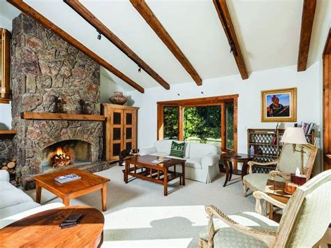 Bill Koch Puts Aspen Compound on the Market for $100 Million