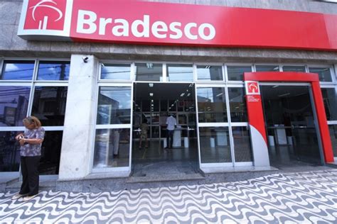 Bradesco Condenado A Pagar R Mil A Cliente E Aportar R Mi