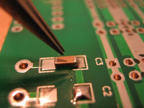 How To Hand Solder SMD Electronic Things And Stuff