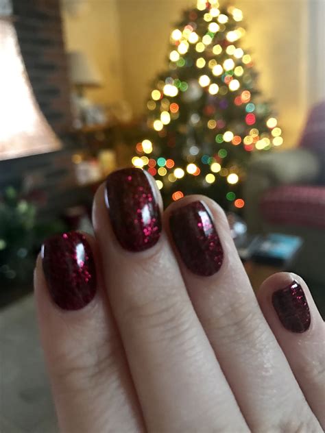 Cnd Shellac Garnet Glamour My Christmas 2016 Nails Xmas Nails Cnd