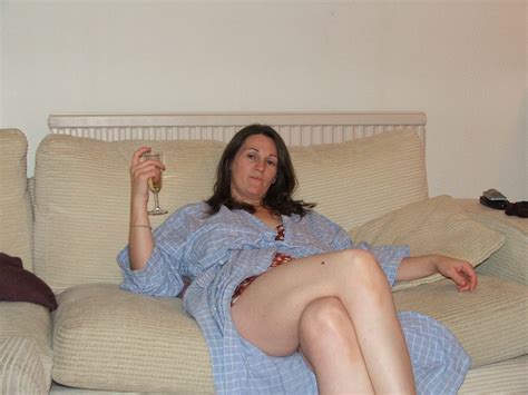 SLUT MILFS X 1979 Porn Pic