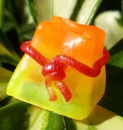 Lo Ki Caps Sunshine In A Bag Bag Keycap Archivist