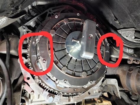 2007 Bmw M5 Smg Clutch Which Mark Goes 180° From The Flywheel Mark The Left One Goes Down The