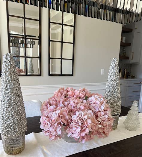 27” Snow Dusted Pink Hydrangea Oh La La Decor