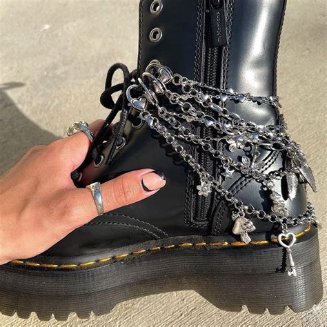 Doc Charm Chains Combat Boots Style Boots Me Too Shoes