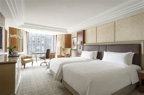 Kowloon Shangri-La, Hong Kong | Best Hotels in Hong Kong | FamilyTravelGenie