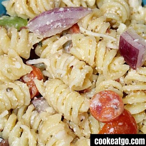 Easy Pizza Pasta Salad Recipe Cook Eat Go