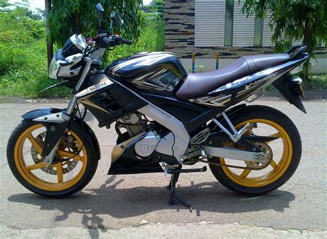 YAMAHA FZ 150 N - Image #9