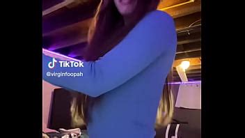 Tik Tok Pagando Peitinho XVIDEOS