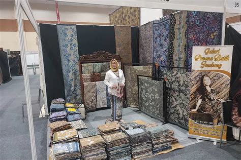 Pesona Batik Jombang Binaan Ok Oce Ina Makmur Hadir Di Pameran