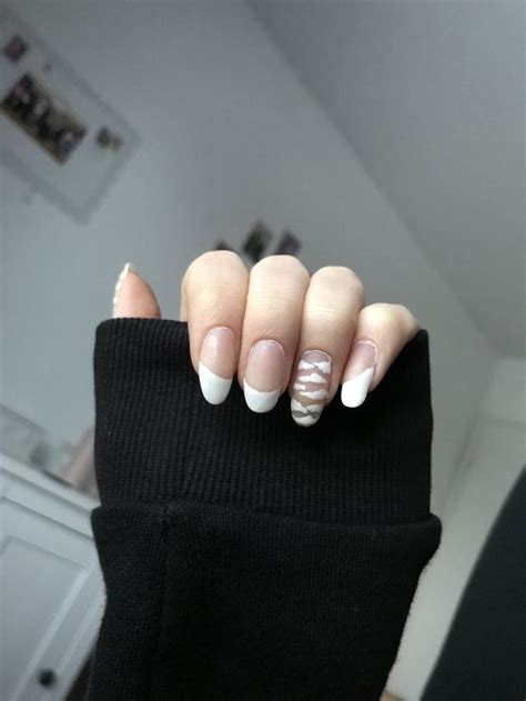 white French manicure by kytolavenla in 2022 | French manicure ...