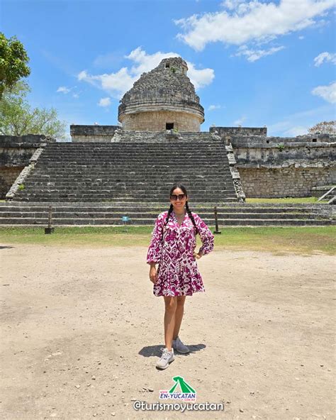 Abel Padilla Tourist Guide at Chichén Itzá.