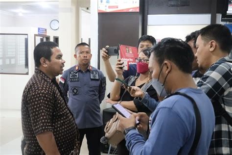 Luar Biasa Kantor Imigrasi Kelas I Tanjungpinang Terbitkan Paspor