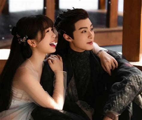 Sinopsis Love Between Fairy and Devil, Dracin Dylan Wang dan Esther Yu ...