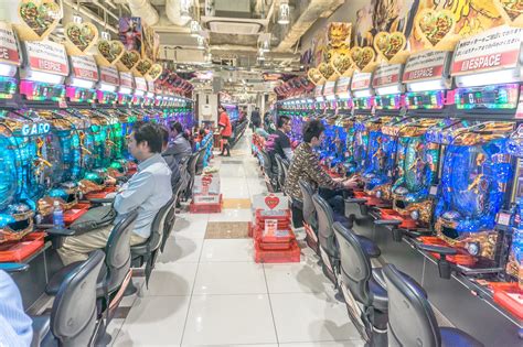 Japanese Pachinko Pinball Machine