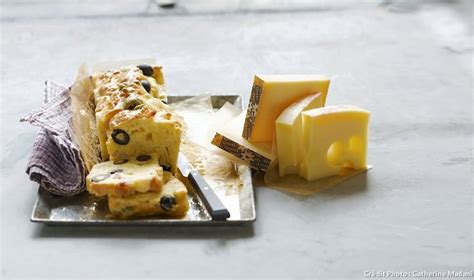 Cake Aux Olives L Etivaz Aop Et L Emmentaler Aop Suisse