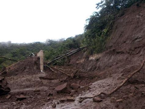 Un Muerto Deja Derrumbe En Carretera Tarapoto Yurimaguas Rpp Noticias