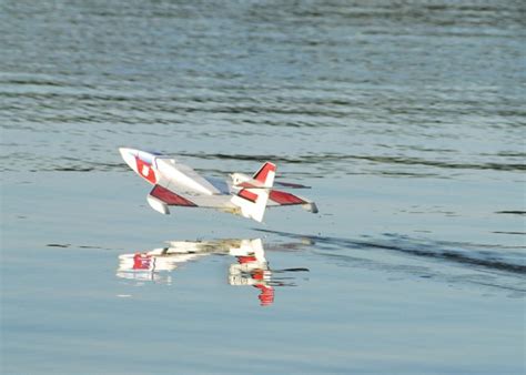 Building The Polaris Foam Electrid Rc Seaplane