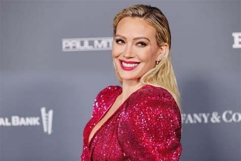 Hilary Duff Poses Nude In Latest Magazine Cover Shoot I M Proud Of My