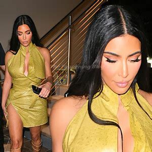 Kim Kardashian Is All Smiles As She Parties With Friends In Miami