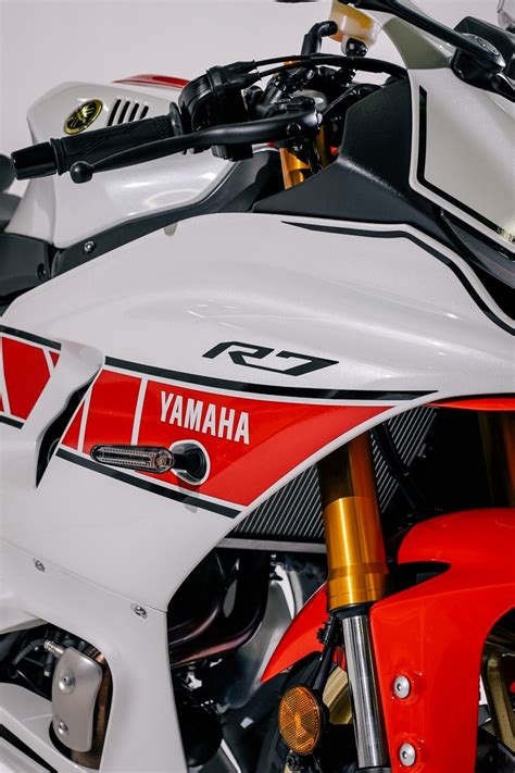 Yamaha R World Gp Th Anniversary