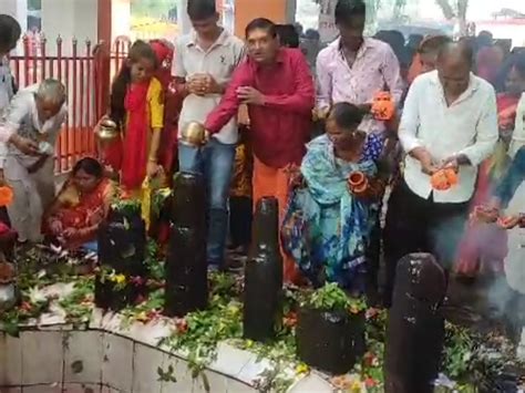 Shiva Devotees Performed Jalabhishek With Worship On The Second Monday