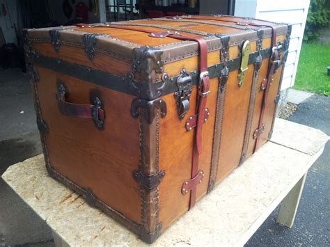 Restoring A Vintage Steamer Trunk 8 Steps With Pictures Instructables