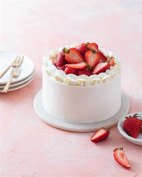 Mini Strawberry Chiffon Cake - Style Sweet