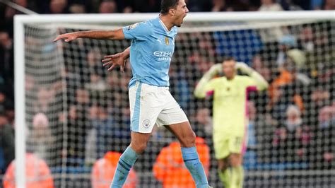 Rodri The Best Midfielder In The World Says Guardiola