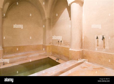 Morocco Marrakesh Riad Caravanserai Bathroom With Moroccan Plaster