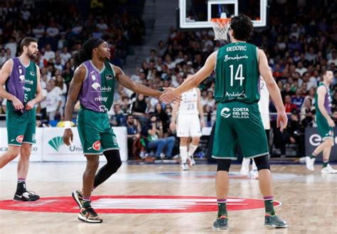 ACB Histórico triunfo del Unicaja en la pista del Real Madrid 93 99