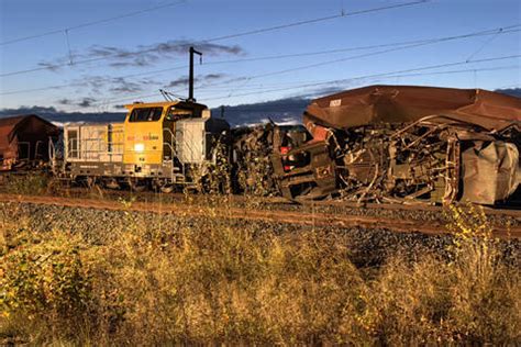 Nach G Terzug Crash Bahnstrecke Zwischen K Ln Und Aachen Wieder Frei