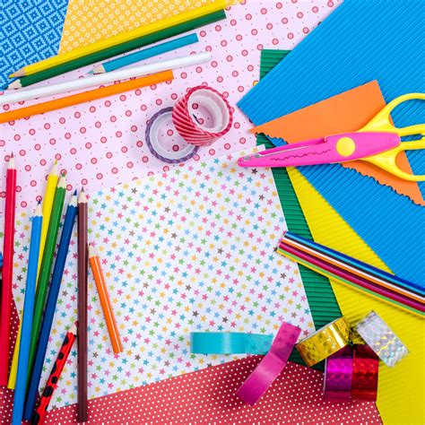 exploring  art mediums find  artistic spark