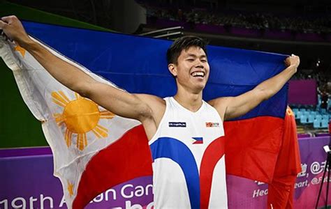 Pole Vaulter EJ Obiena Nabs Asian Games Gold Positively Filipino