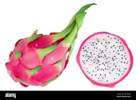 Dragon Fruit Madura Pitaya O Pitahaya Aislado Sobre Fondo Blanco