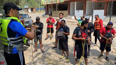 Ahora prestadores de servicios turísticos de Huehuetlán reciben